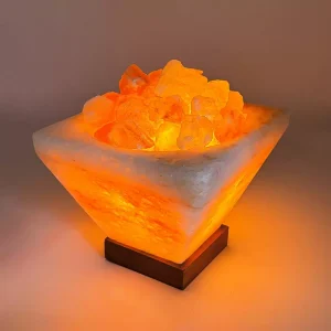 Lampada di sale dell' Himalaya   braciere con pezzi piramidale 7kg