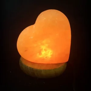 Lampada di sale dell' Himalaya  cuore usb 600gr